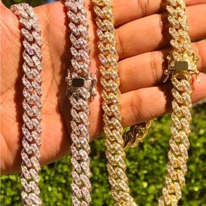 BEST OFFER 💎ICED OUT CUBAN LINKS💎 (CUSTOM COLORS) BEST OFFER (COMENT COLOR)